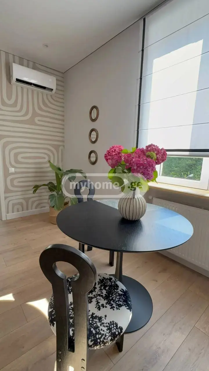 3 Room Flat For Sale view 24