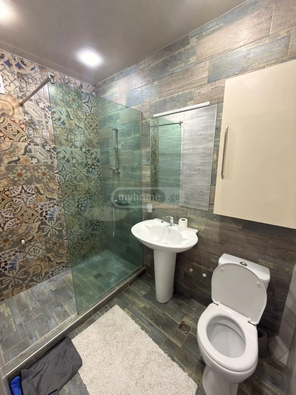 For Rent 3 Room Apartment Kutaisshi view 4
