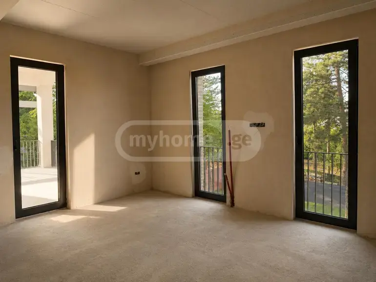 For Sale 8 Room Private House Tsqnetshi view 12