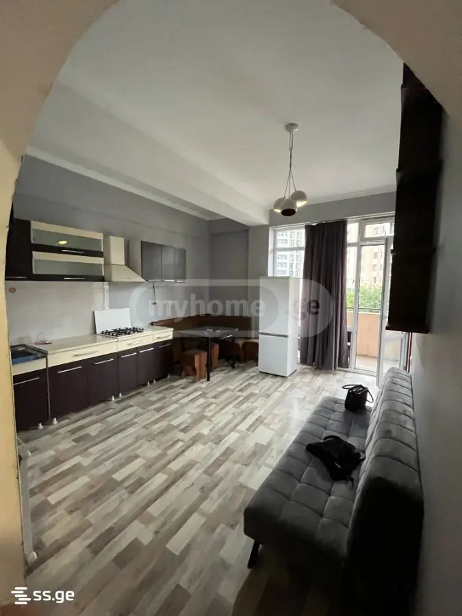 For Rent 3 Room Apartment Tsqnetshi view 4