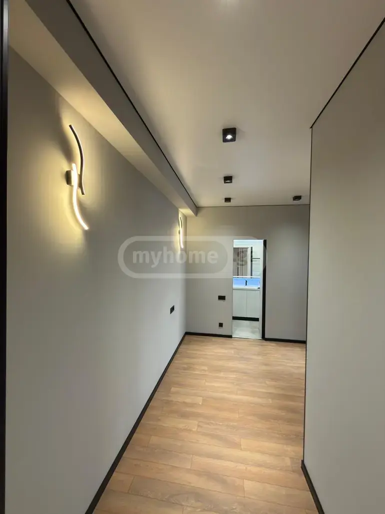 For Sale 2 Room Apartment Tsqnetshi view 8