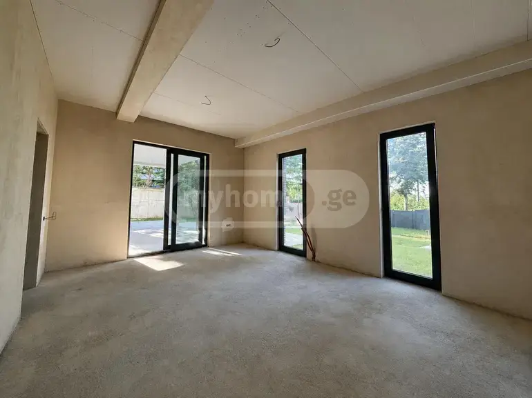 For Sale 8 Room Private House Tsqnetshi view 10