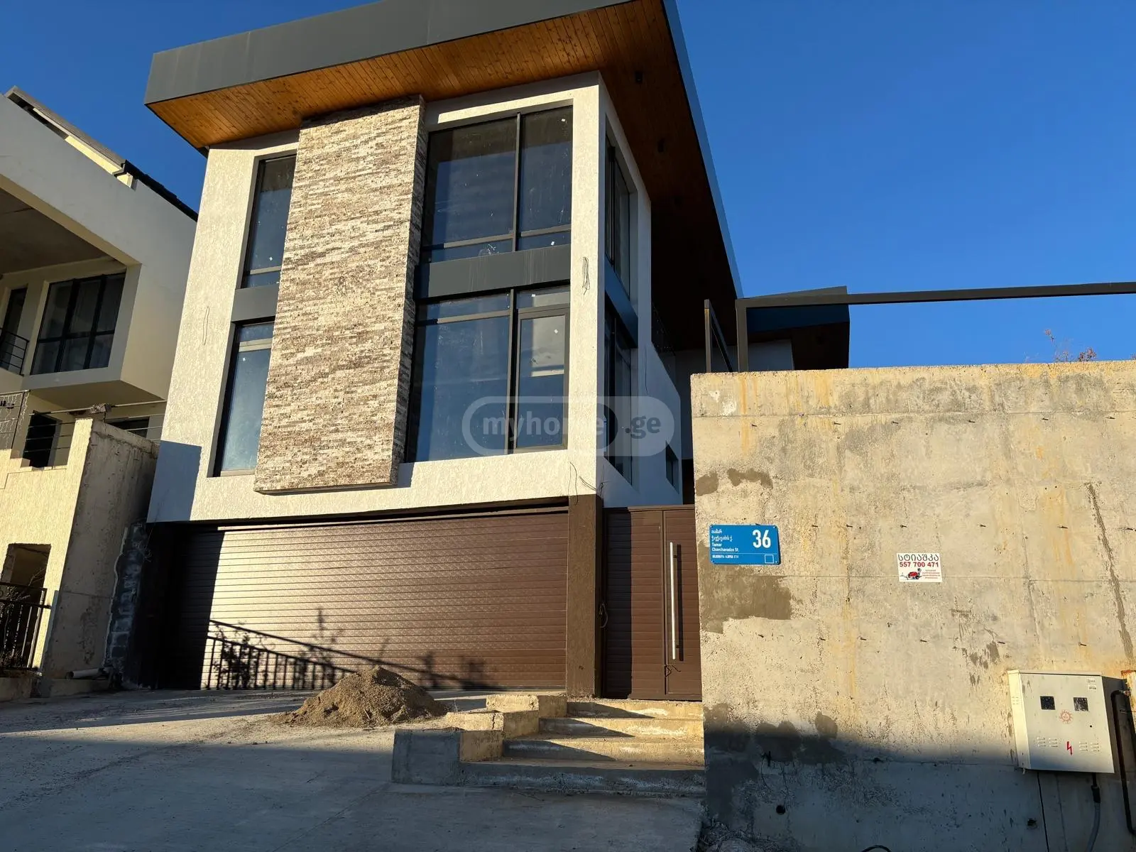 For Sale 10+ Room Private House Tsavkisshi view 1