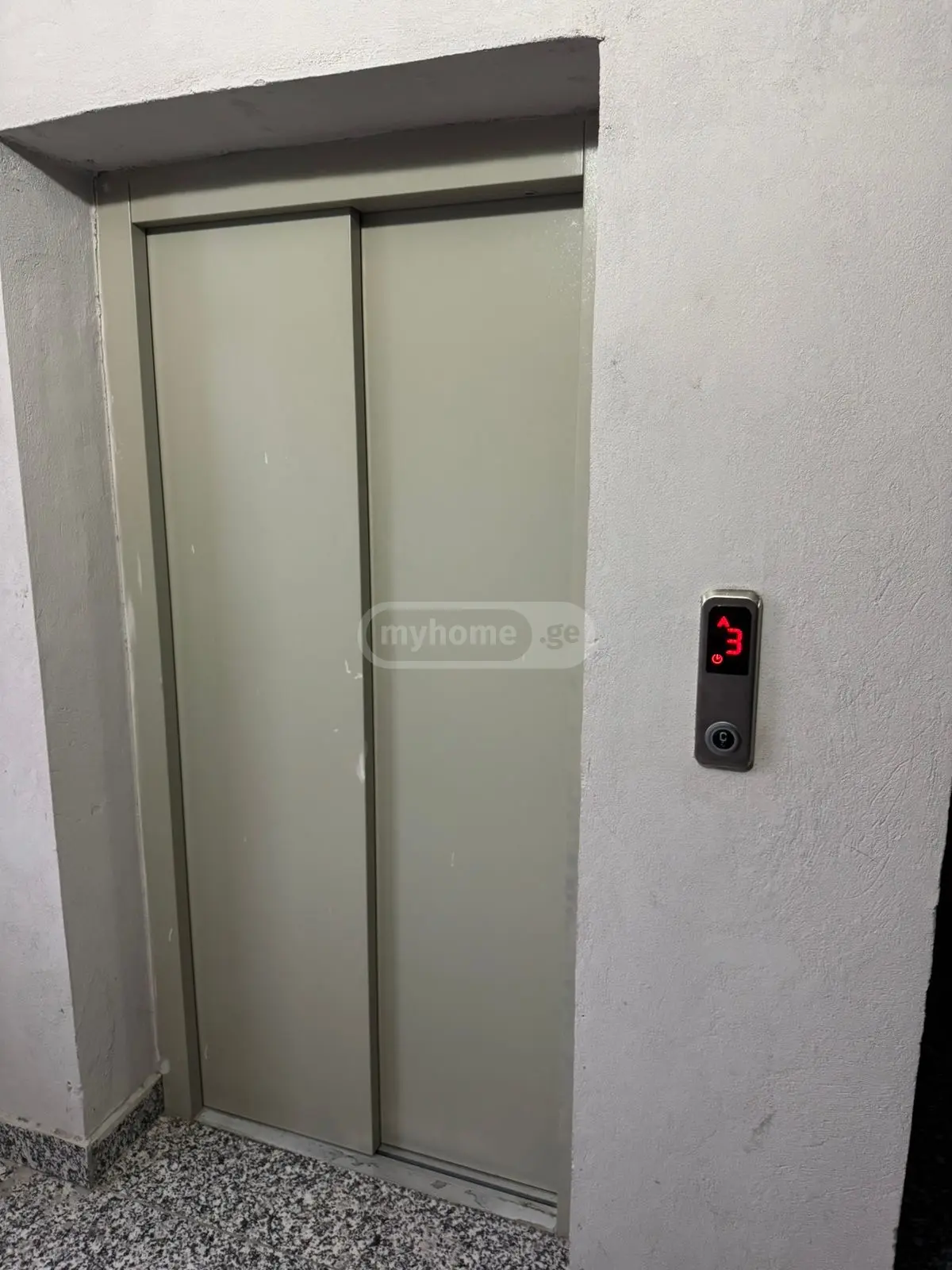 For Sale 3 Room Apartment Kutaisshi view 3