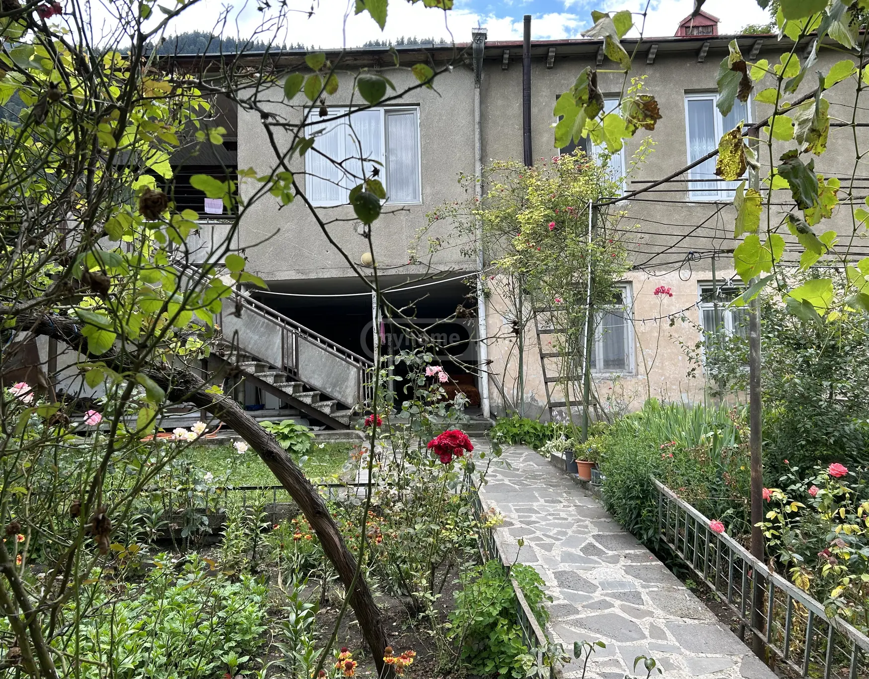For Sale 8 Room Private House Borjomshi view 11