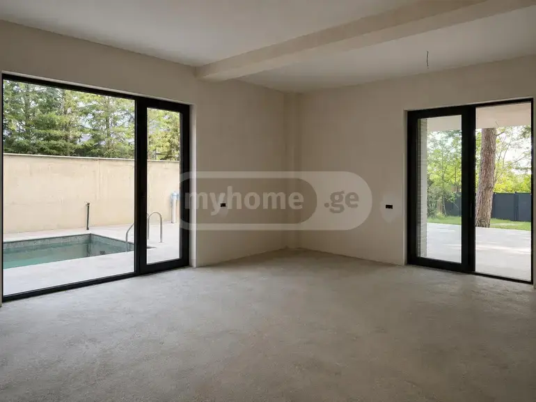 For Sale 8 Room Private House Tsqnetshi view 9