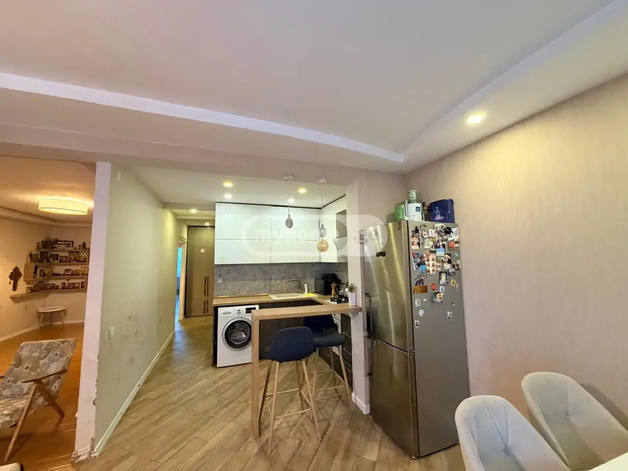 For Rent 4 Room Apartment view 6