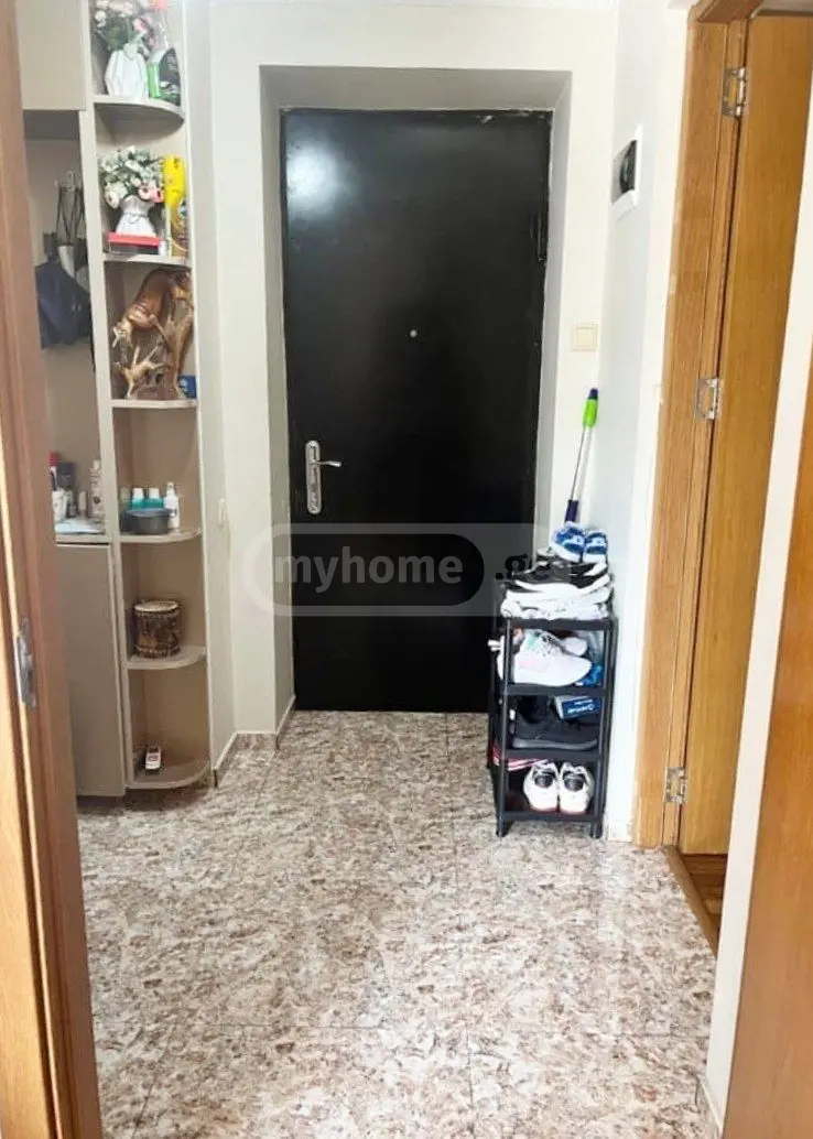 Продажа 3-комната Квартира view 4