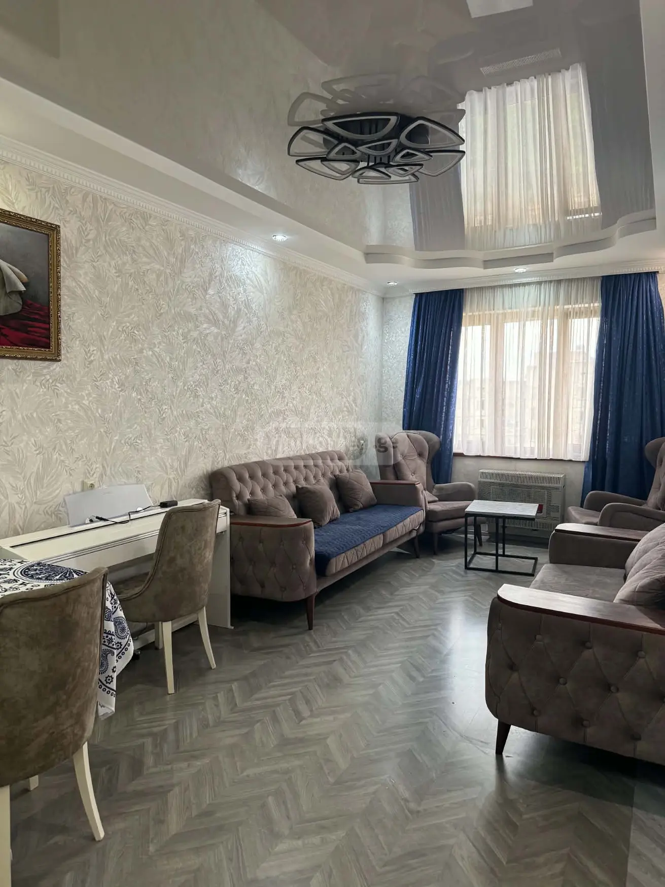 For Sale 3 Room Apartment Kutaisshi view 4