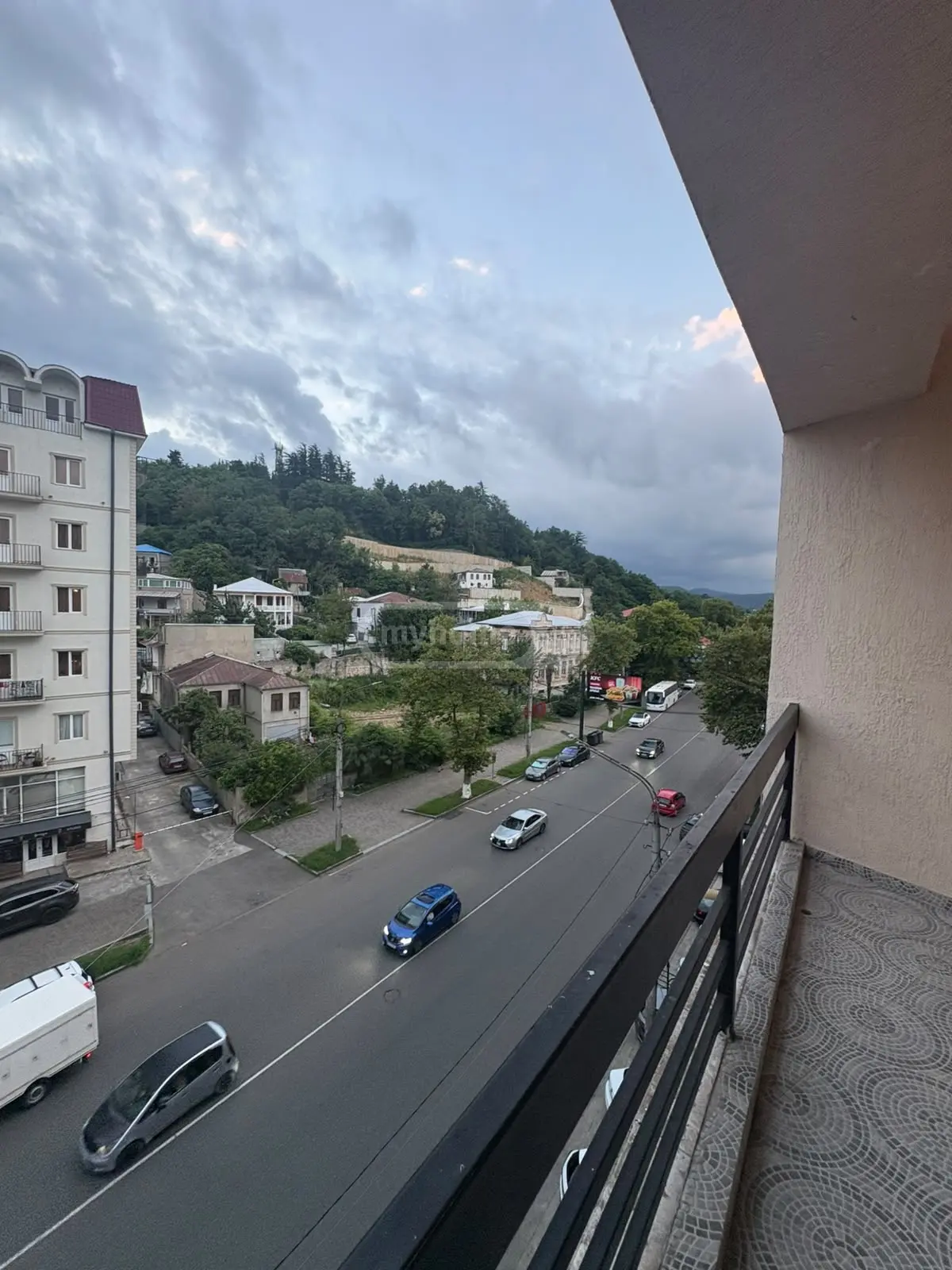 დღიური ქირა 2-ოთახი ბინა Kutaisshiში view 10