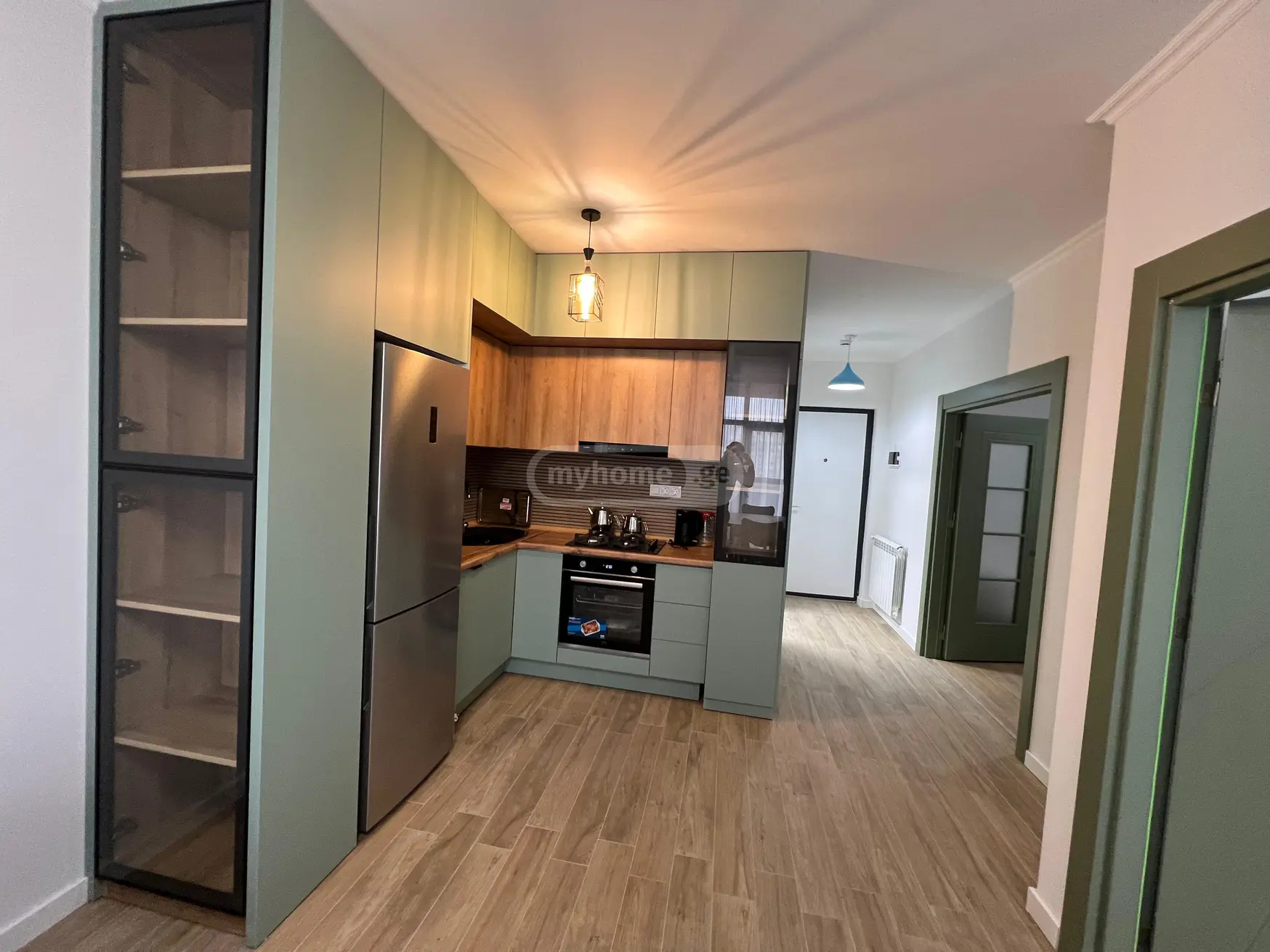 For Rent 2 Room Apartment view 3