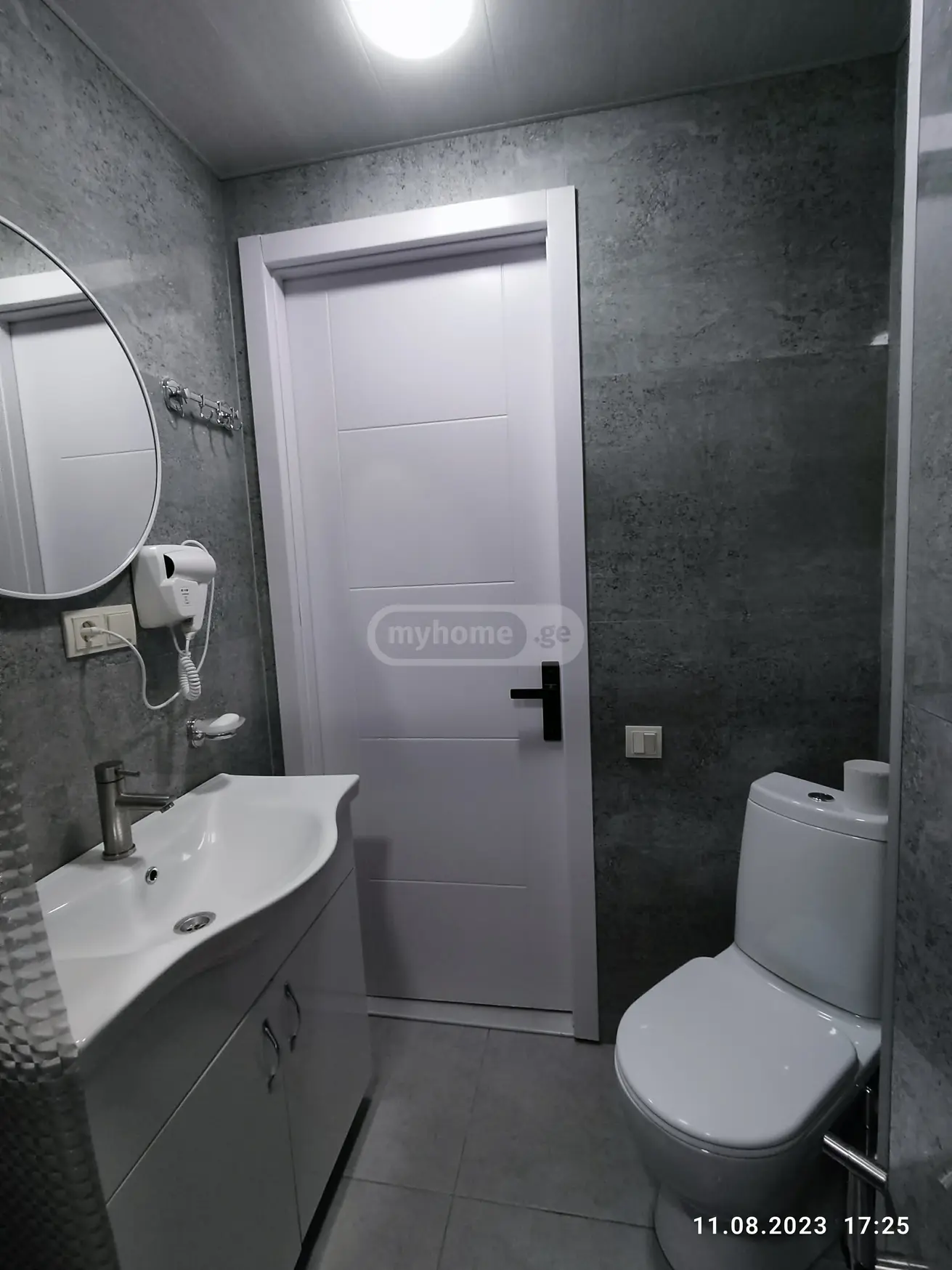 Daily Rent 2 Room Apartment view 14