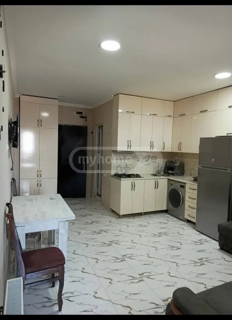 Аренда 2-комната Квартира view 1