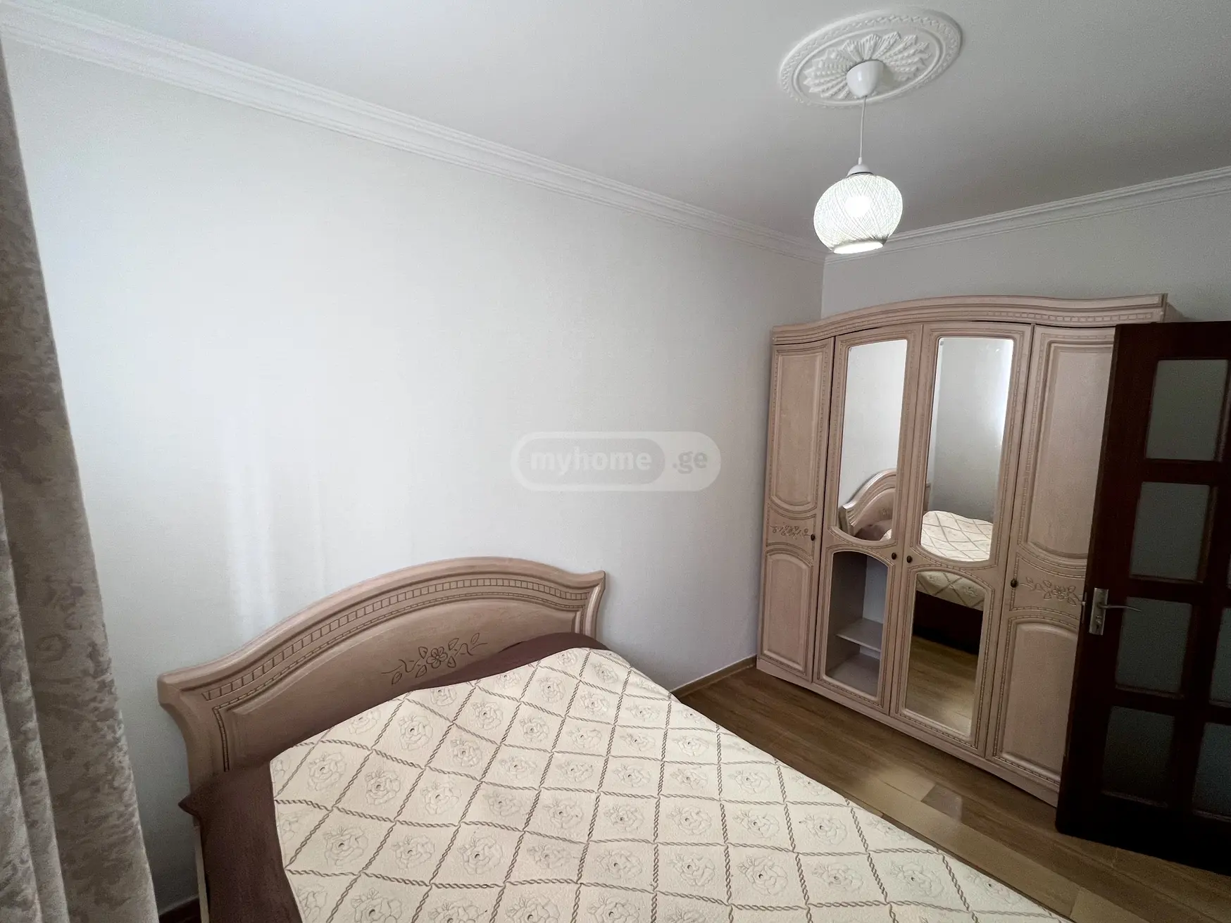 Daily Rent 3 Room Apartment Avlabarshi view 2