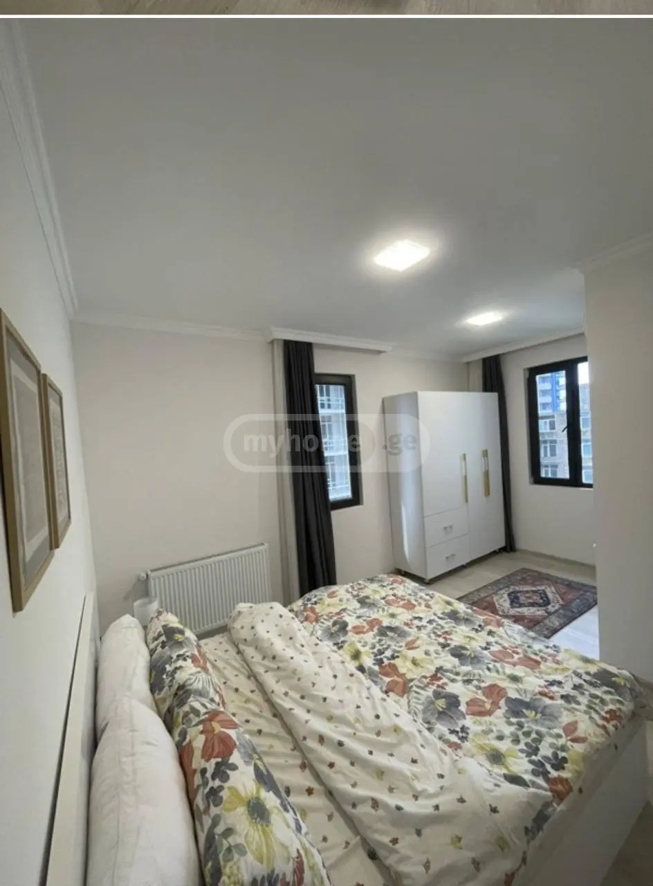 For Sale 3 Room Apartment view 9