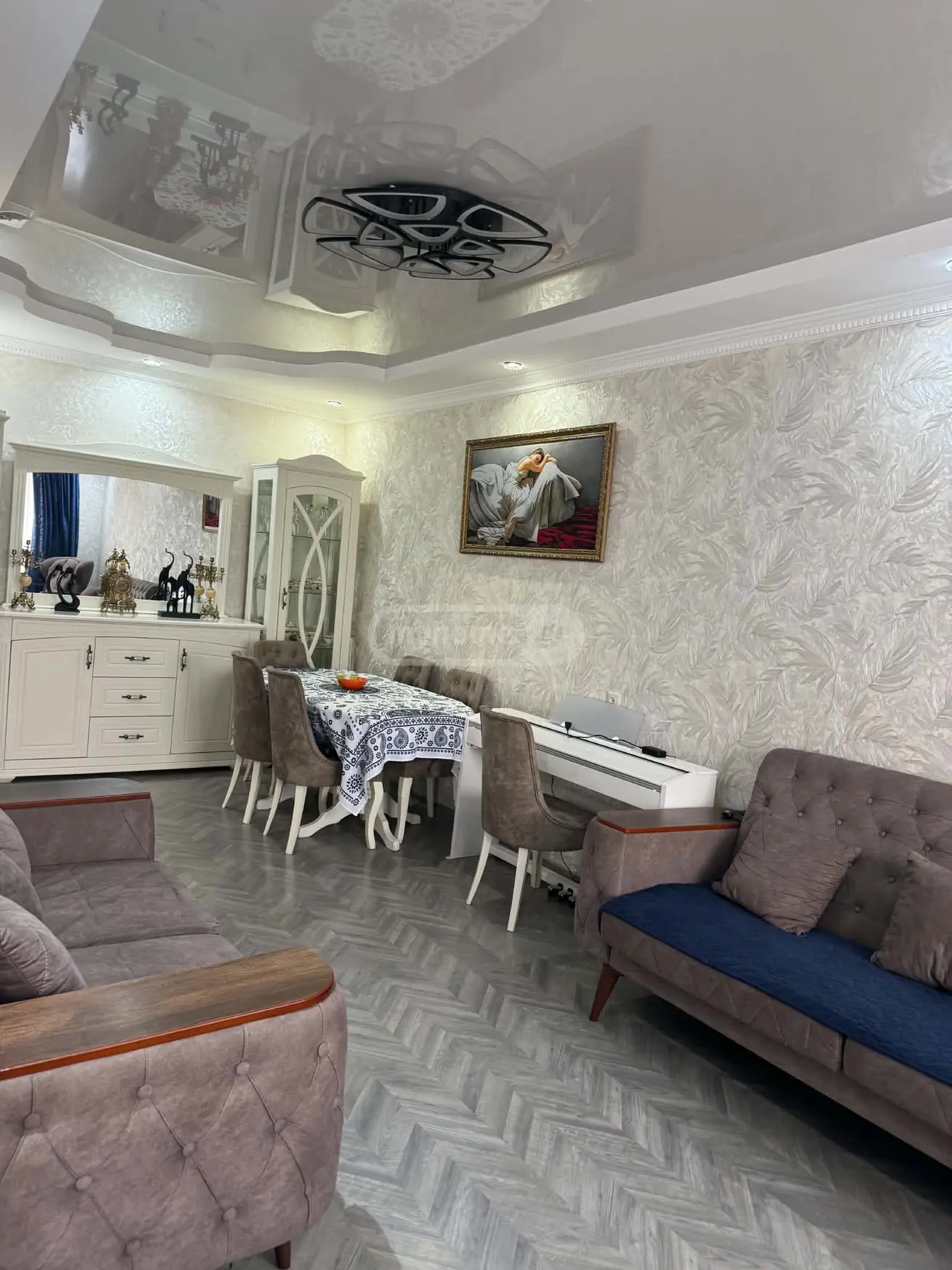 For Sale 3 Room Apartment Kutaisshi view 3