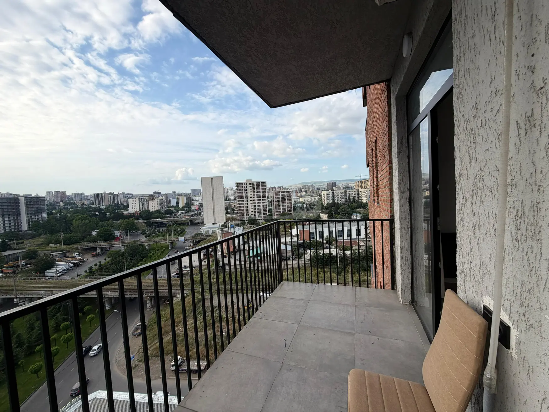 Daily Rent 3 Room Apartment Samgorshi view 10