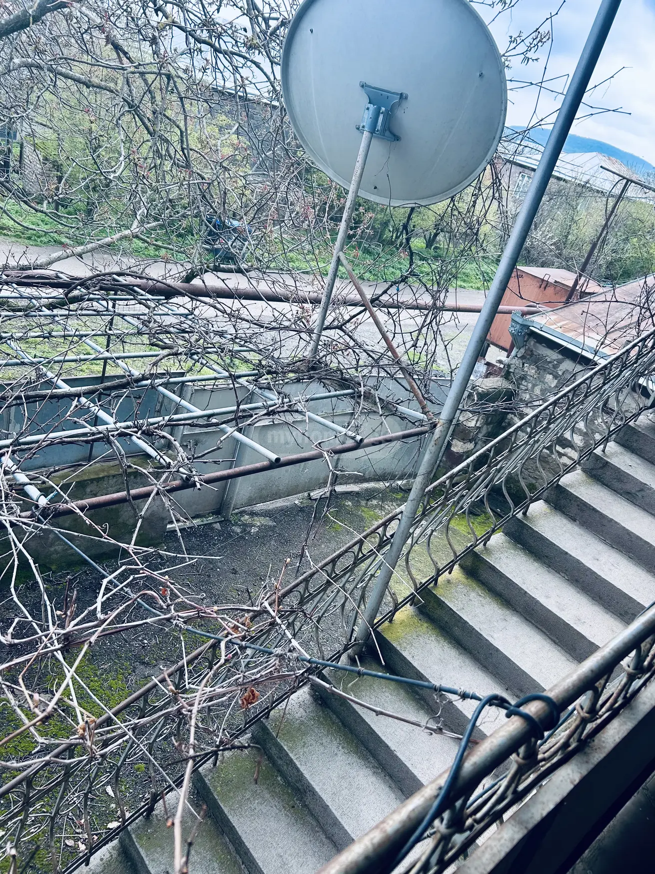 For Sale 6 Room Private House Tetritsqaroshi view 4
