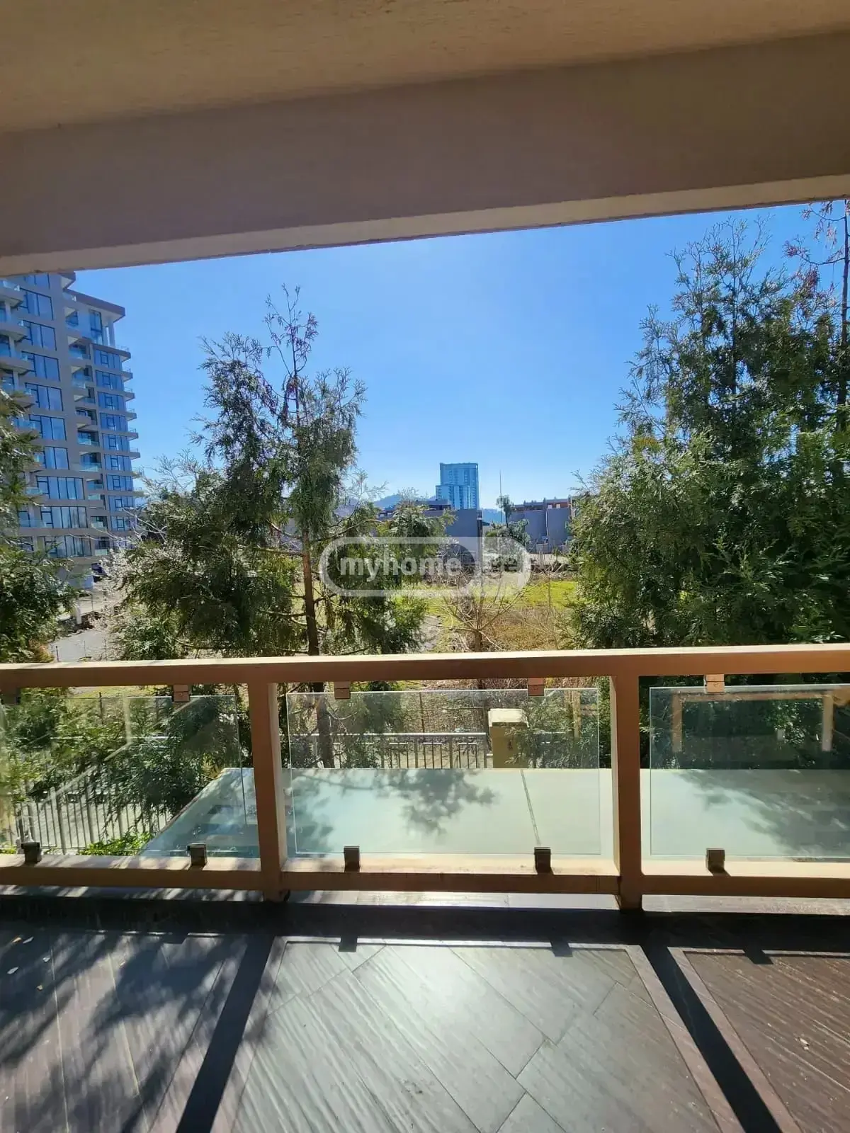 Daily Rent 1 Room Apartment Kobuletis Munitsipalitetshi view 3