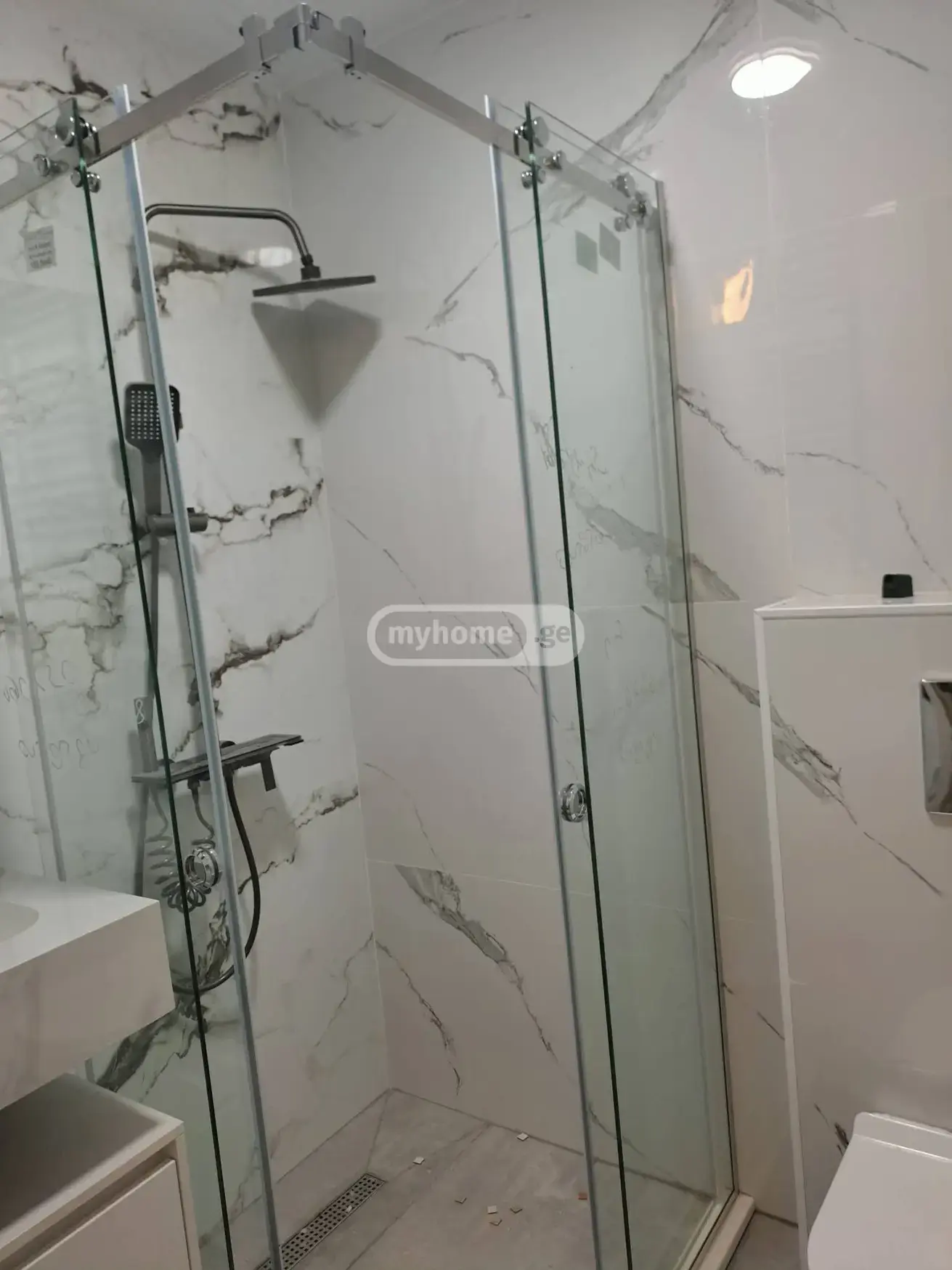 For Rent 2 Room Apartment view 4