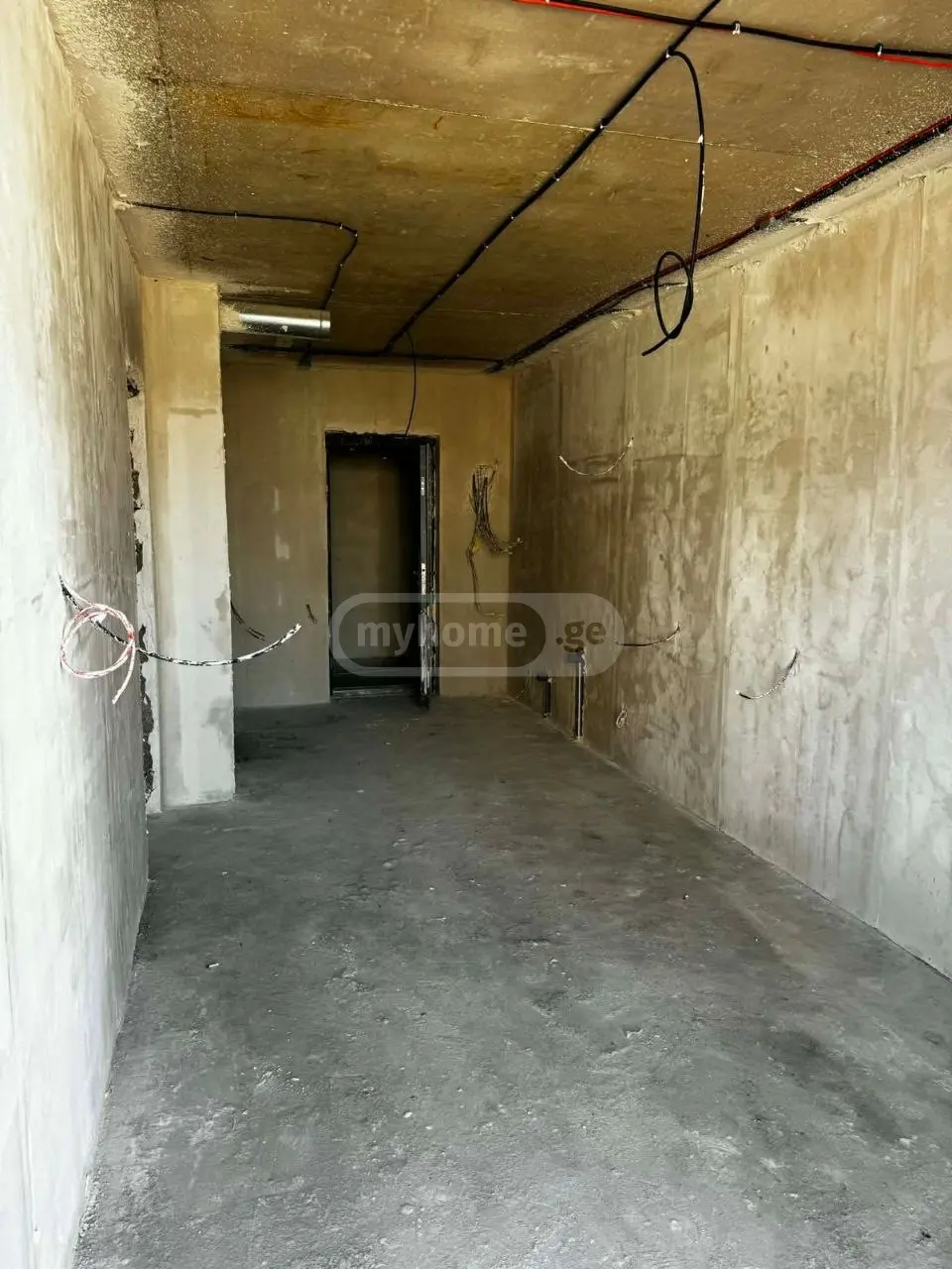 For Sale 2 Room Apartment view 3