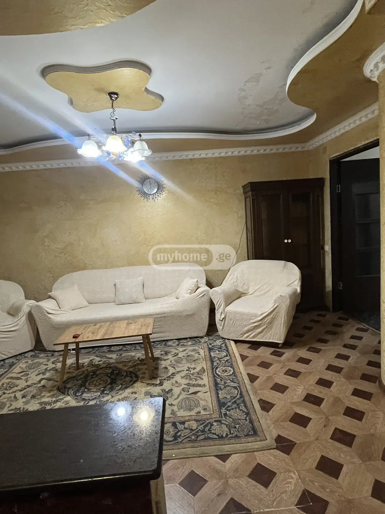 For Rent 4 Room Apartment view 2