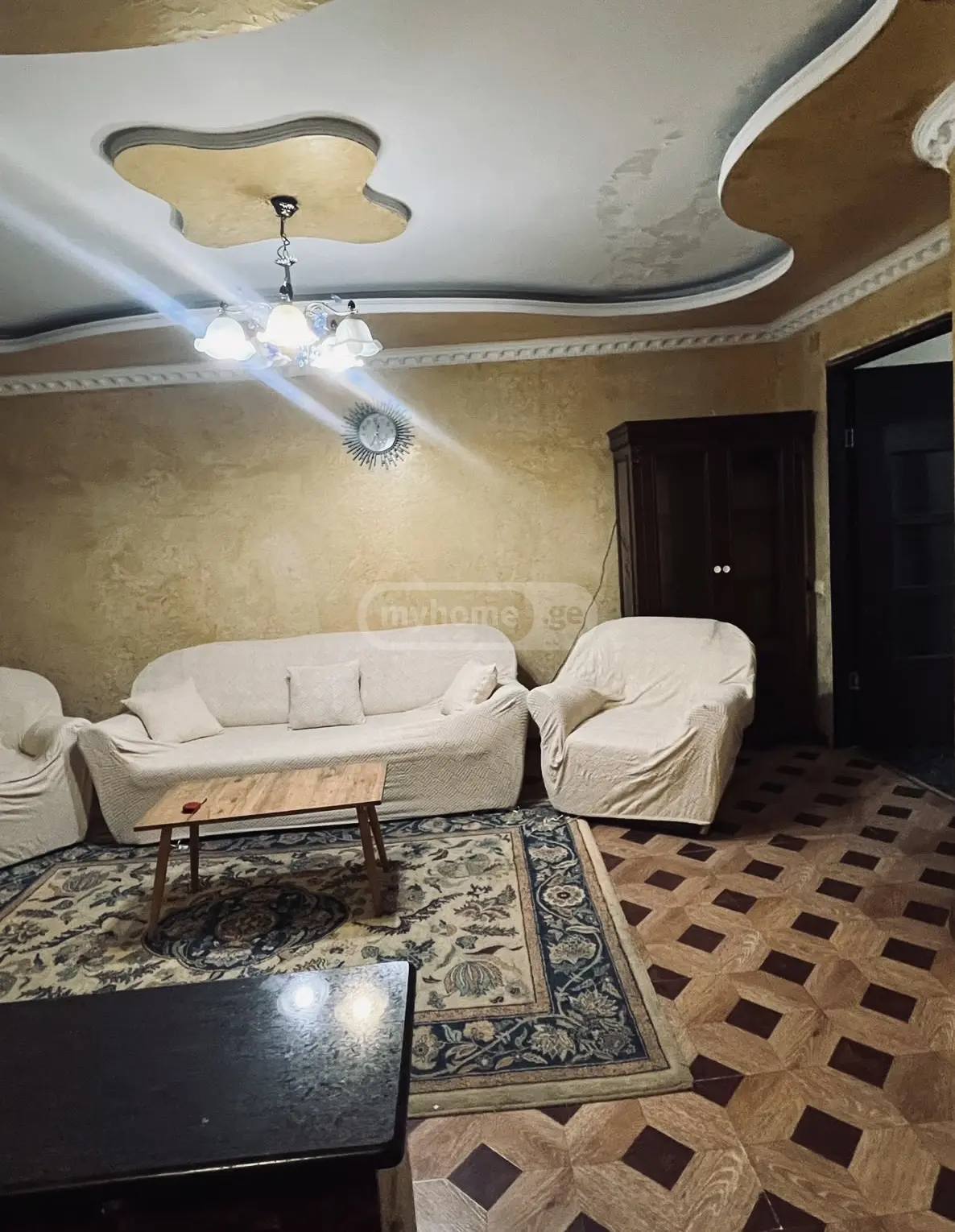 For Rent 4 Room Apartment view 2