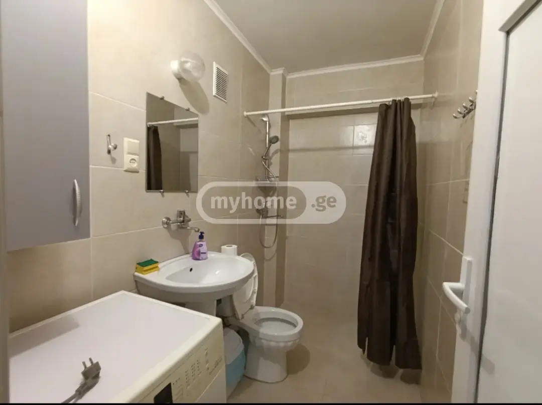 For Rent 2 Room Apartment view 2