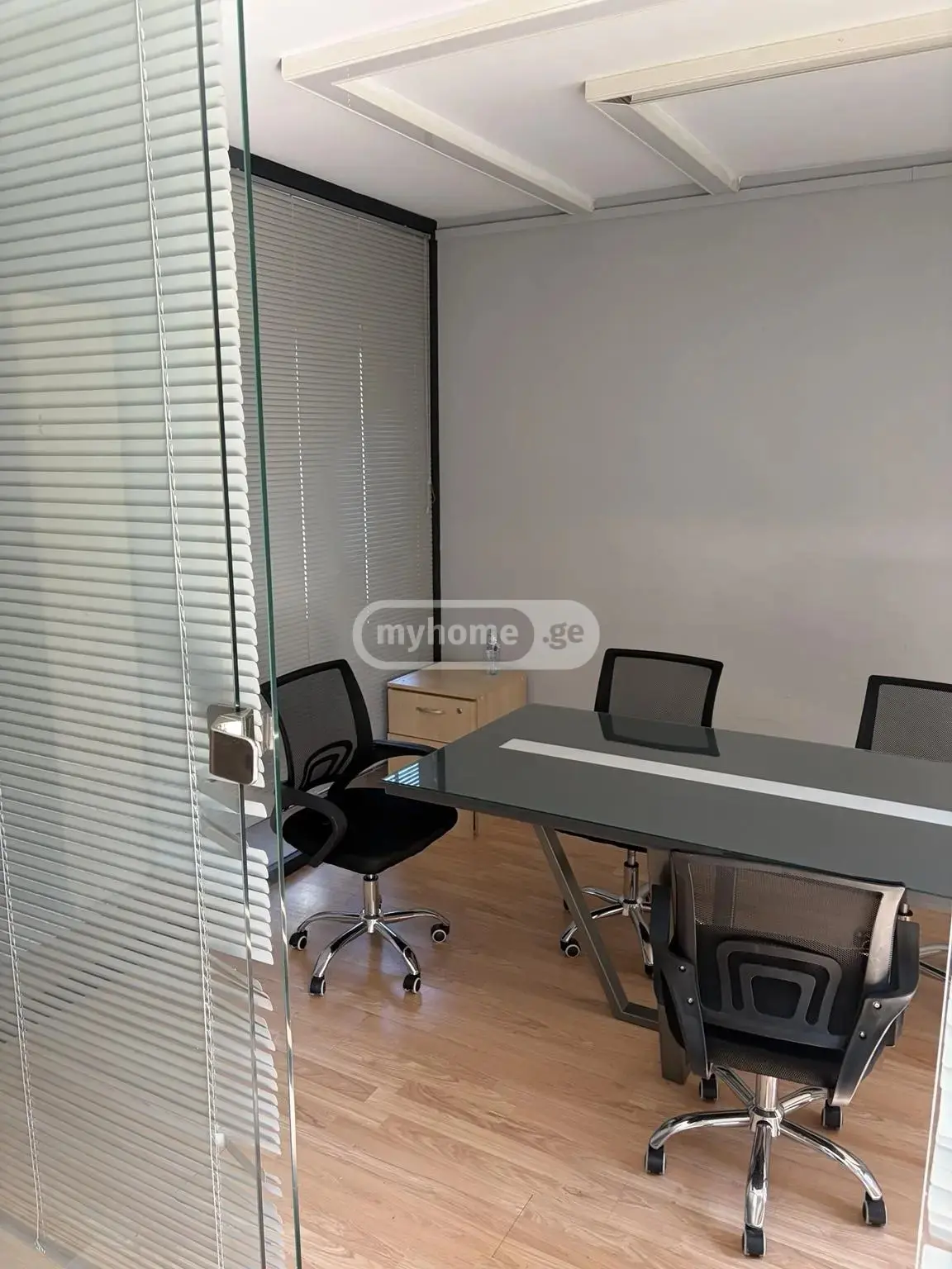 For Rent Saopise Commercial Space Dighmis Masivshi view 5