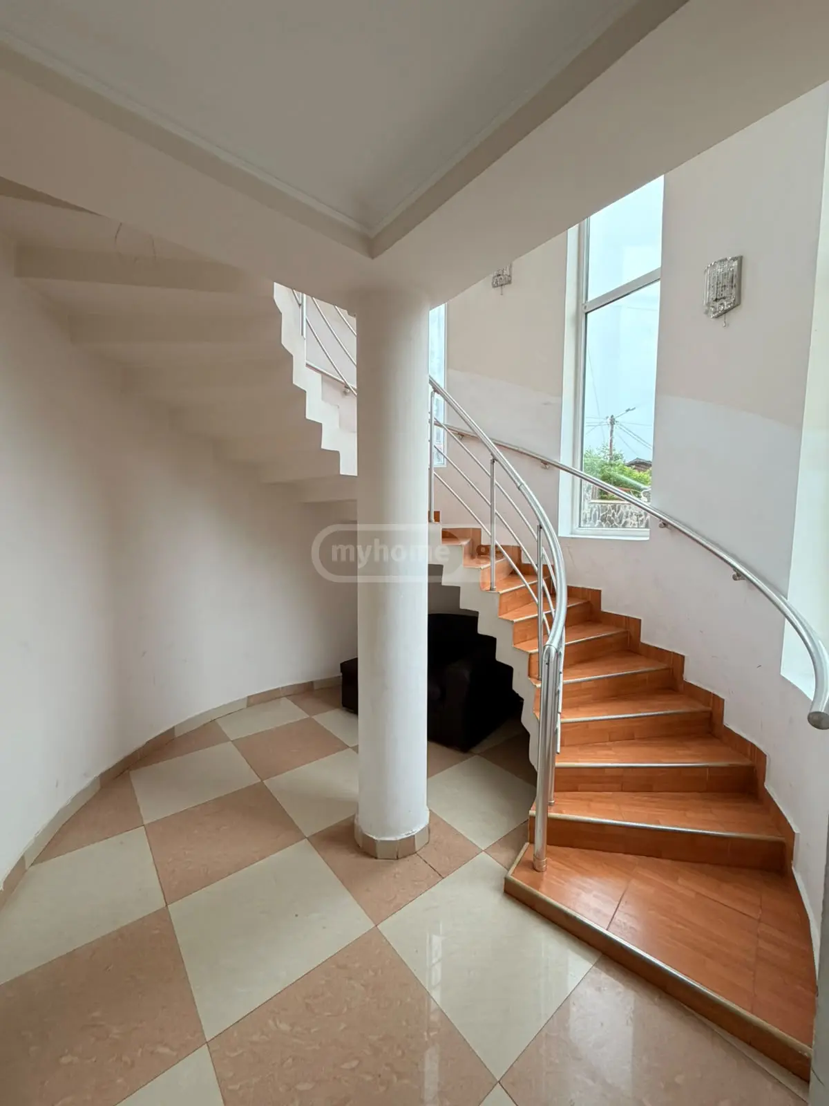 For Sale 10+ Room Sastumro Bakurianshi view 9