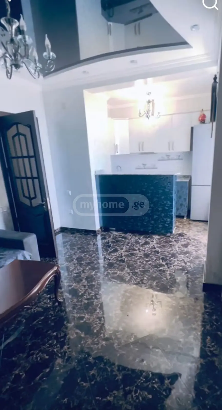 For Sale 3 Room Apartment view 2