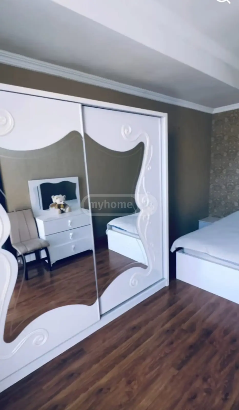 For Sale 3 Room Apartment view 4