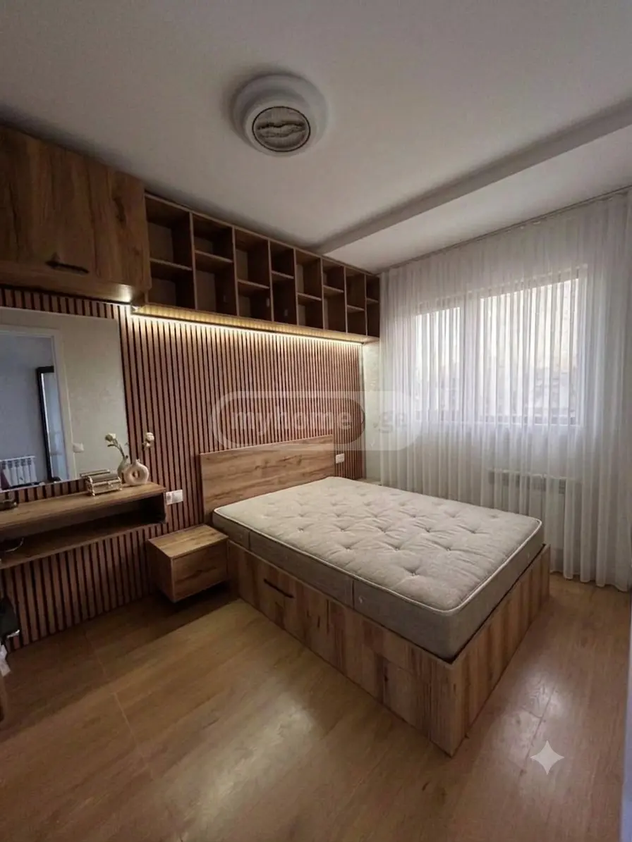 For Sale 8 Room Apartment view 11