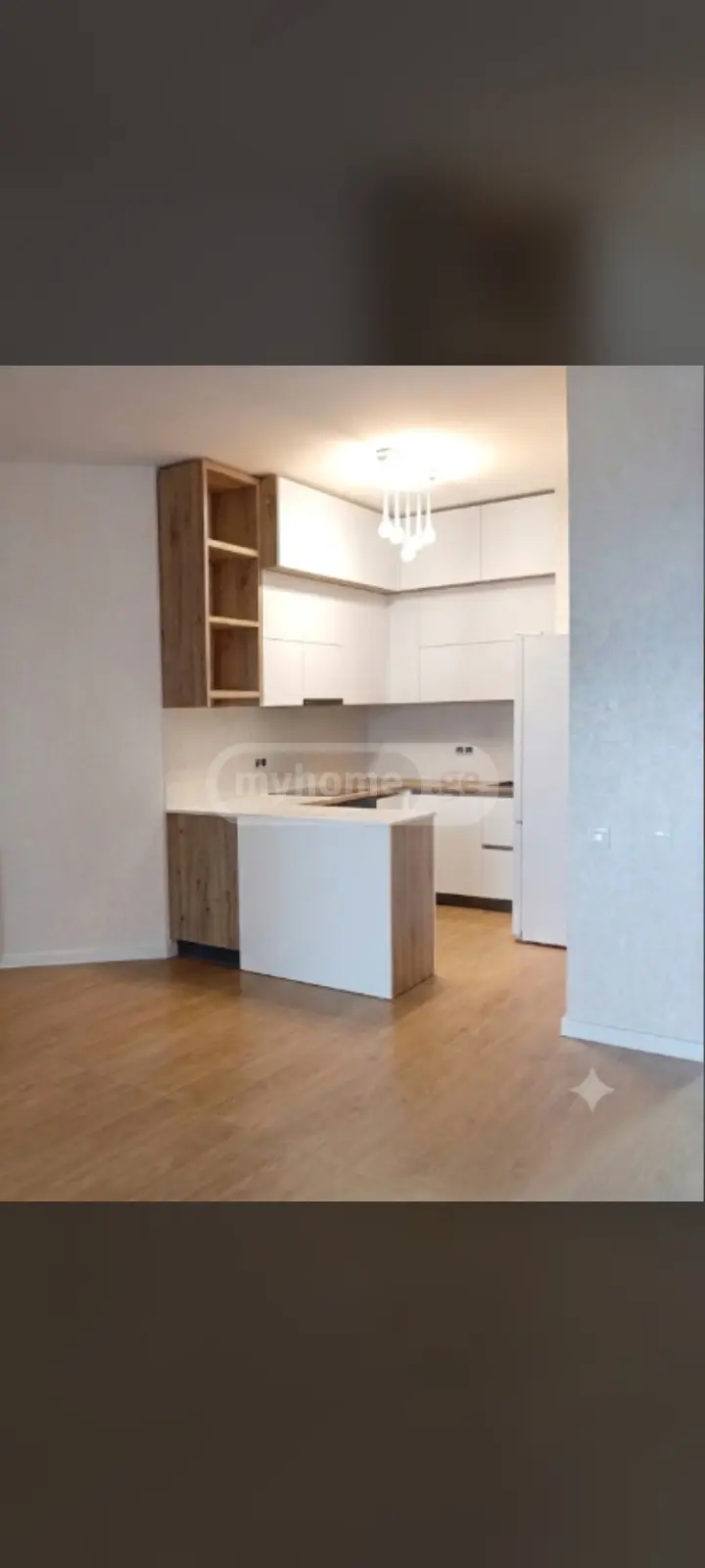 For Sale 8 Room Apartment view 6