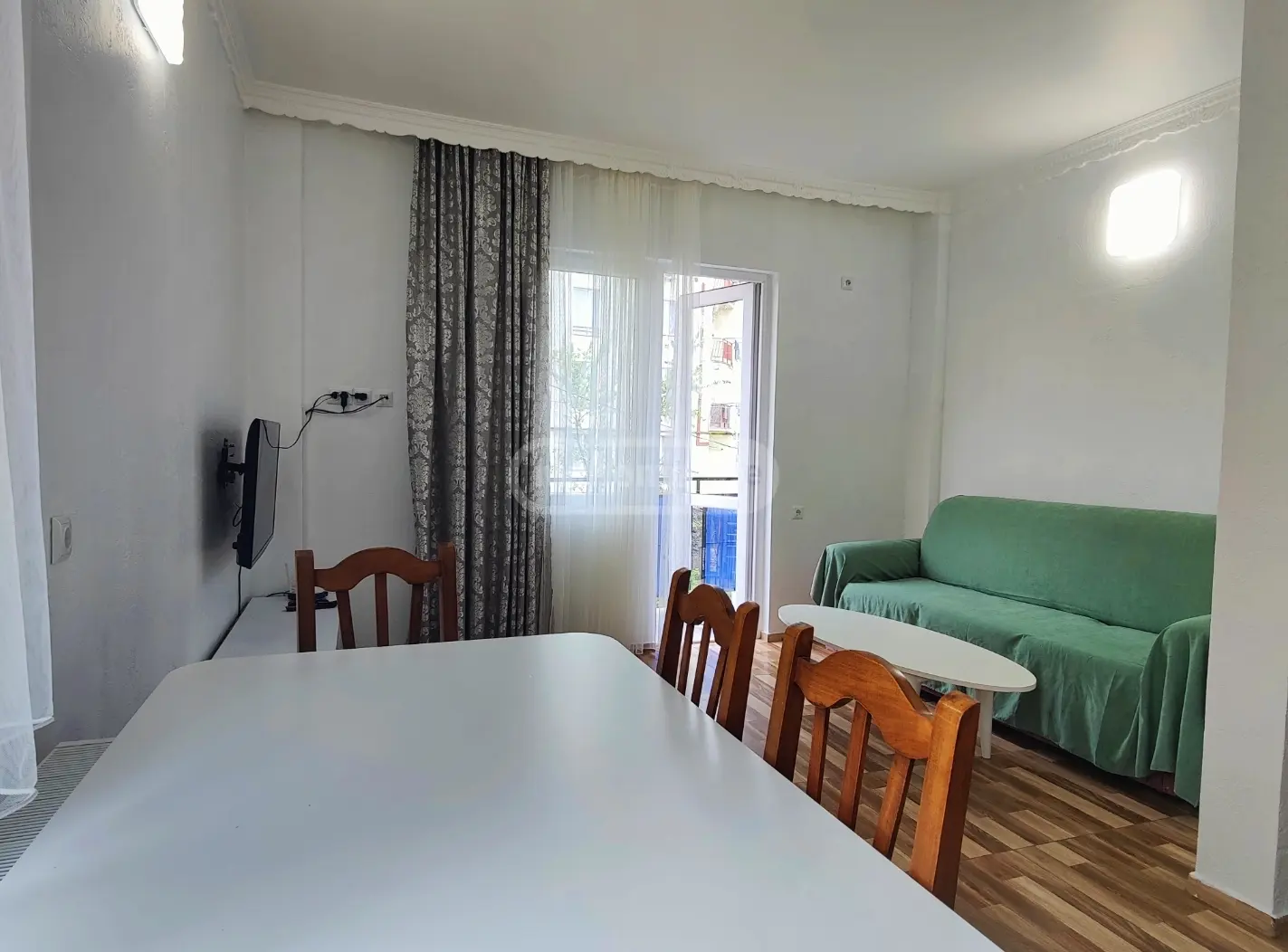 For Rent 3 Room Apartment view 2