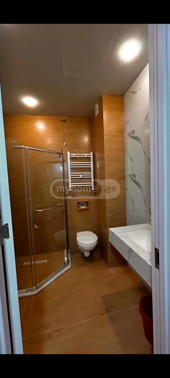 For Sale 8 Room Apartment view 5
