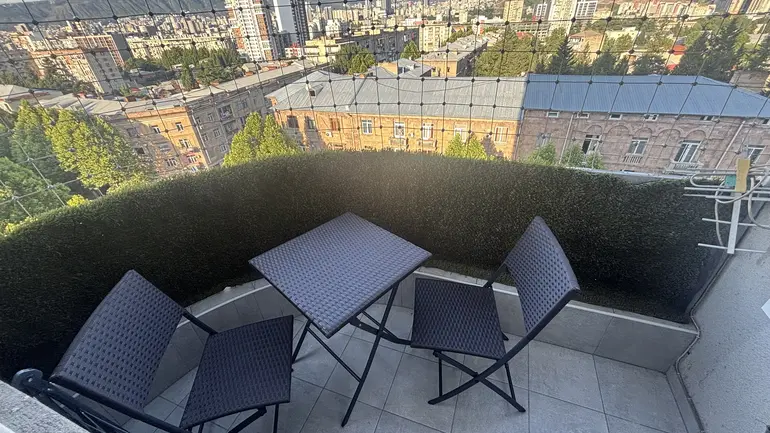 3-room apartment in Nadzaladevi