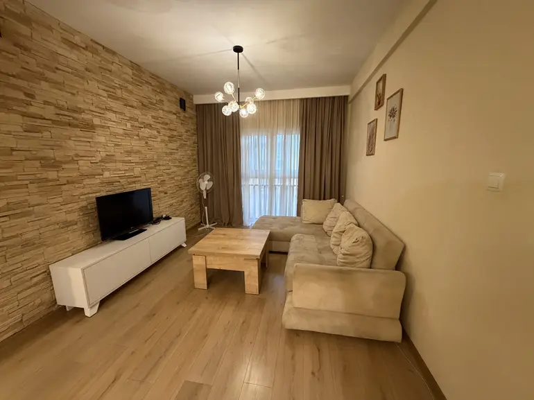 2-room apartment in Varketili