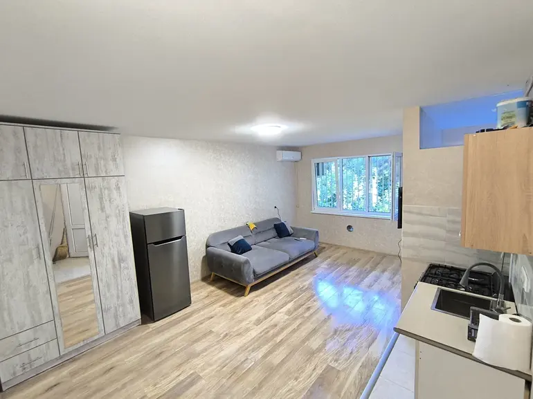 1-room apartment in Varketili