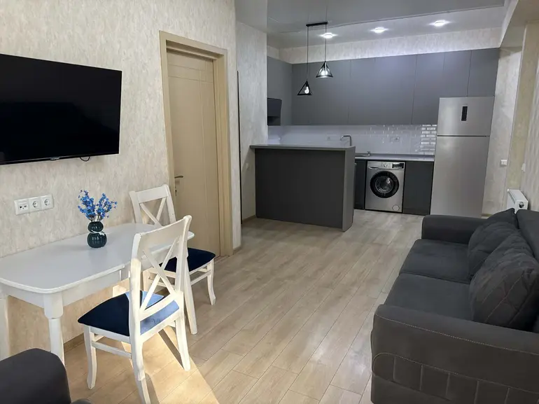 3-room apartment in Nadzaladevi
