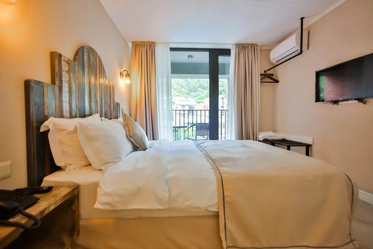 3-room apartment in Sololaki