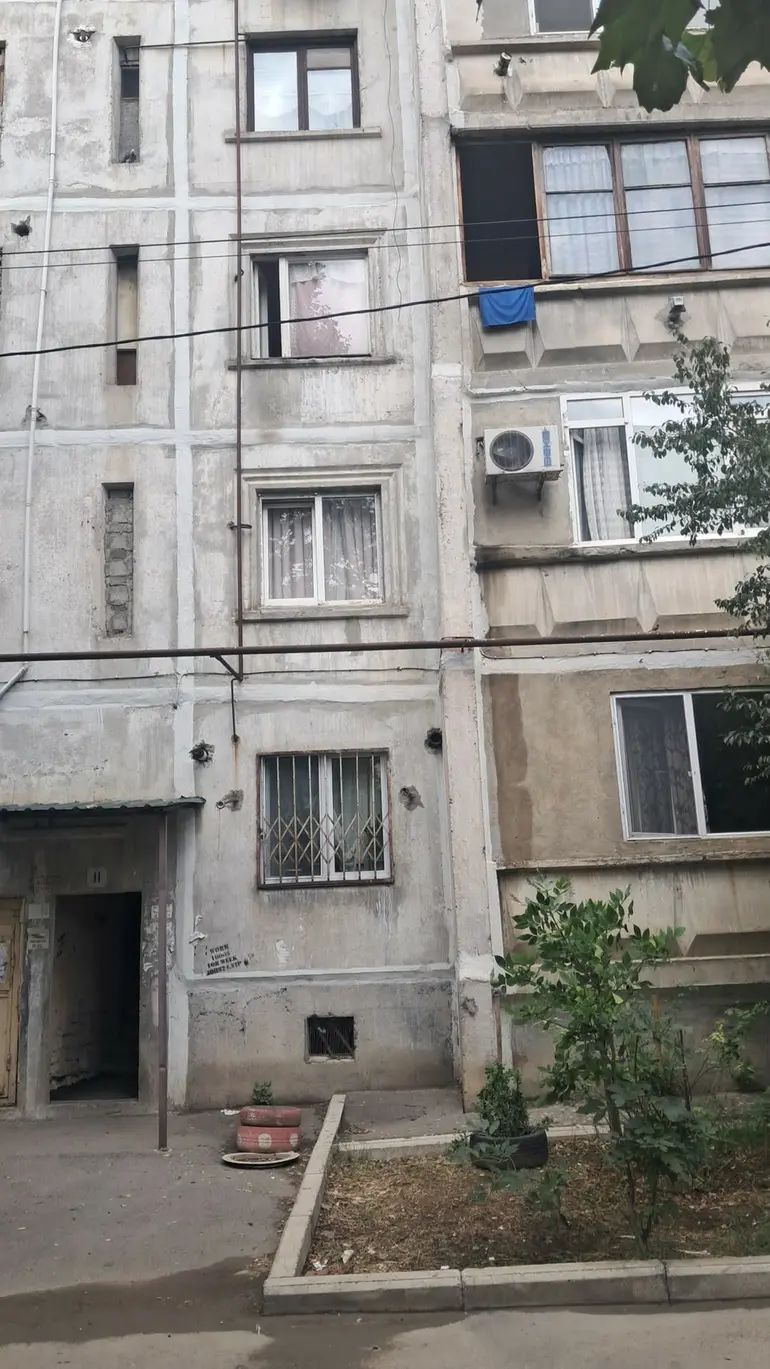 5-Zimmer-Wohnung, Varketili-3, 2nd Micro District