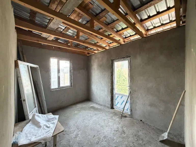 3-Zimmer-Wohnung, Vorontsovi