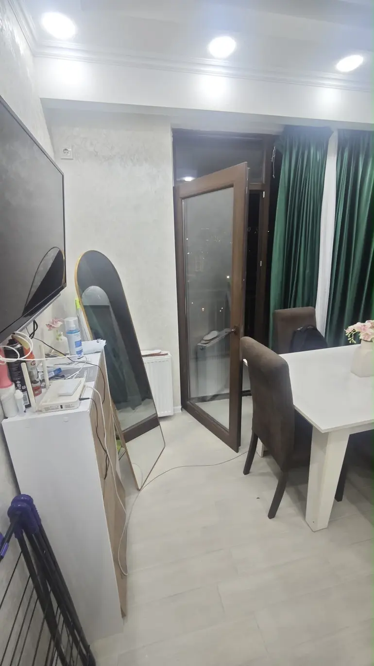 1部屋のマンション、Vazisubani, 8th Legion