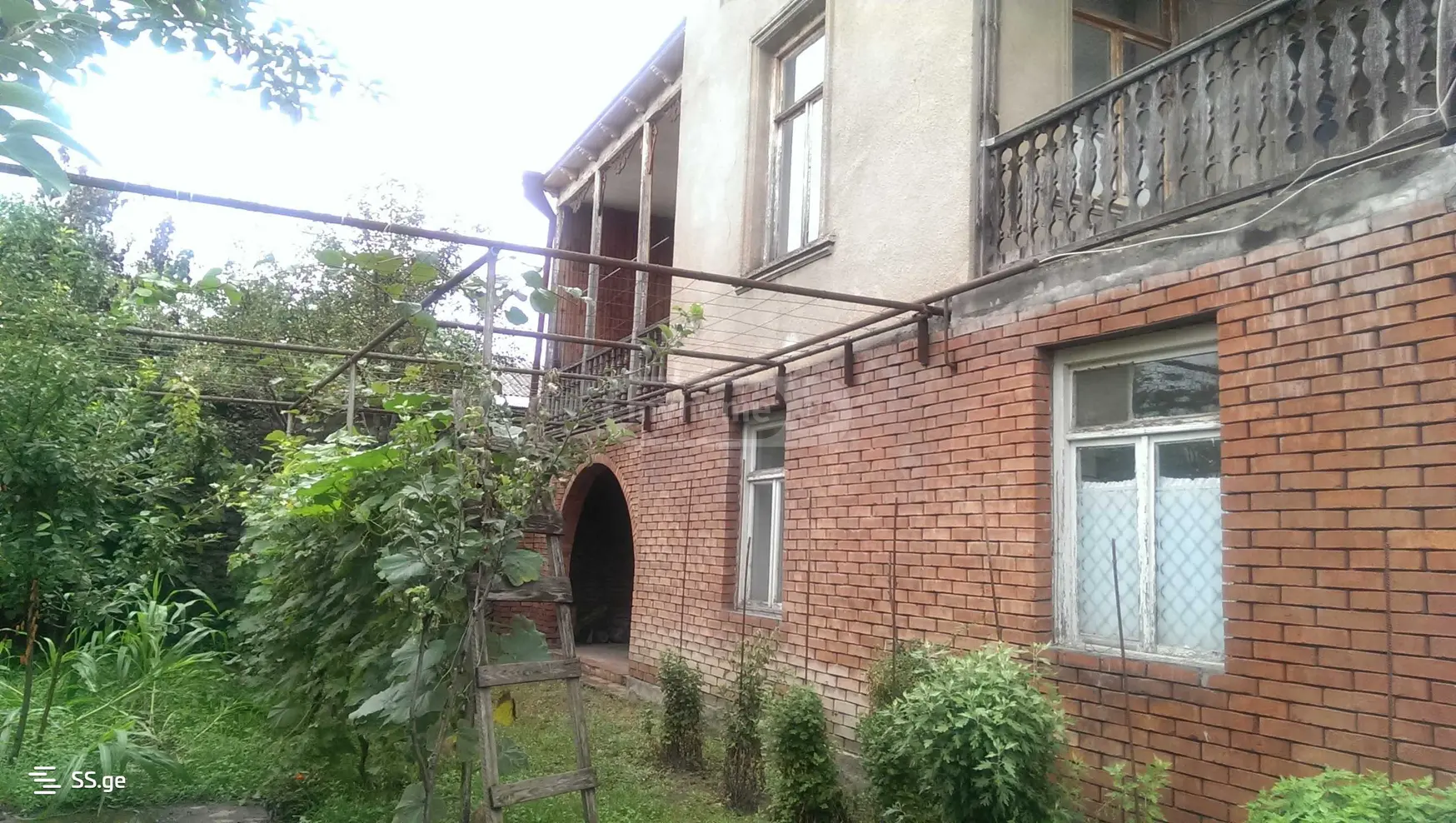 For Sale 10+ Room Country House Qvarelshi view 1