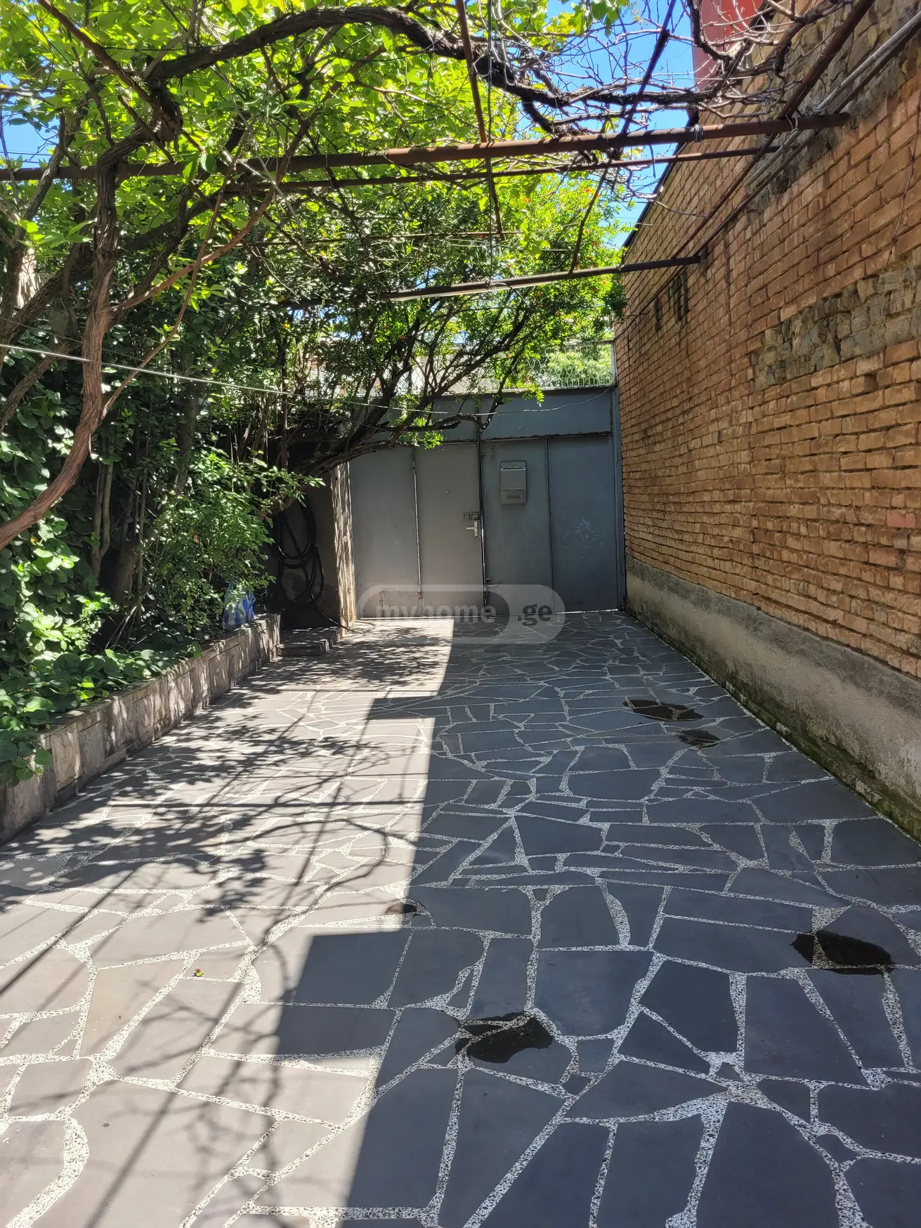 For Sale 5 Room Private House Eliaze, 1 of 9