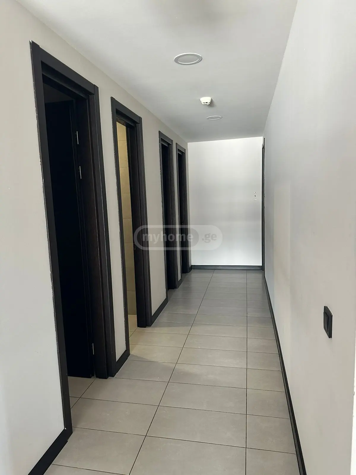For Rent Saopise Commercial Space Mtatsmindaze view 10