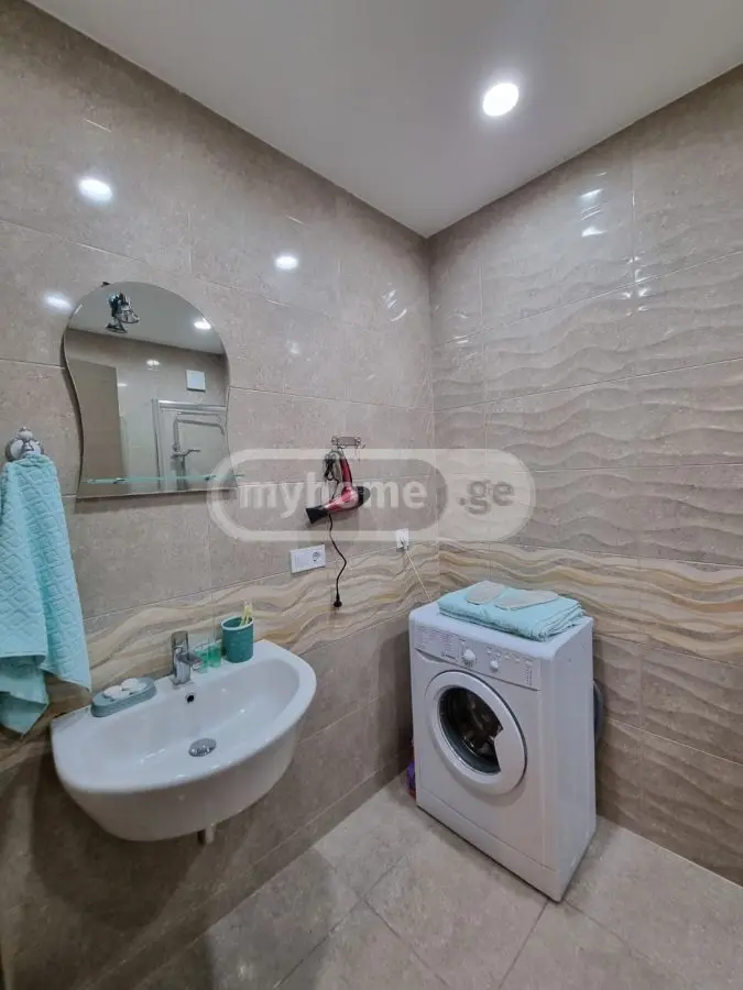 2 Room Flat Daily Rent. Saburtalo view 10
