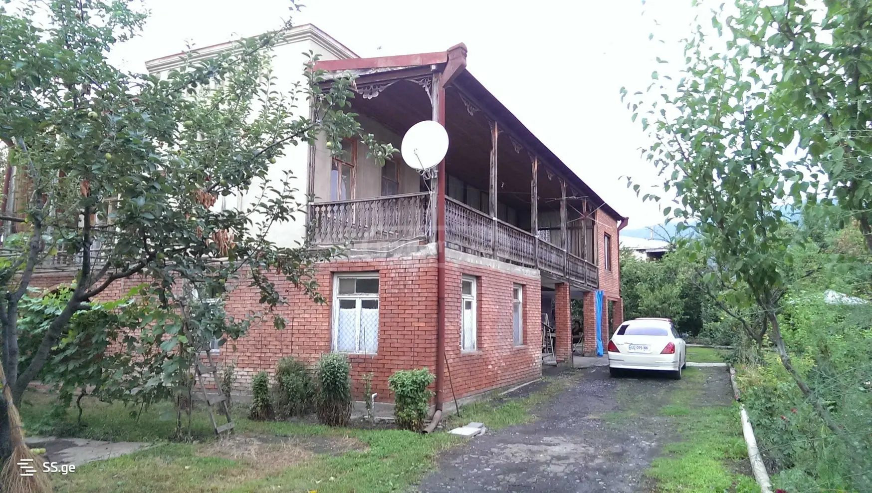 For Sale 10+ Room Country House Qvarelshi view 4